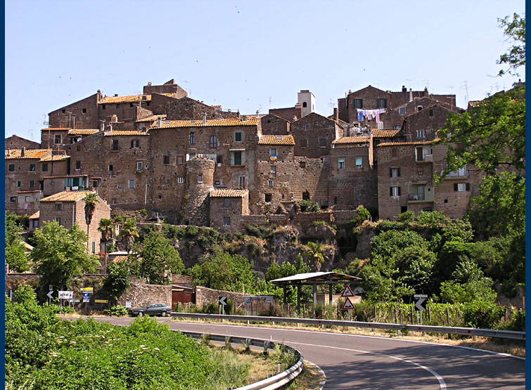 Scorcio del borgo antico di Vetralla in provincia di Viterbo