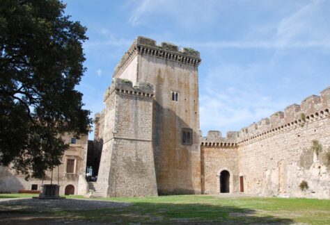 Castello Caetani, il Maschio e il Maschietto - retedimorestorichelazio.it