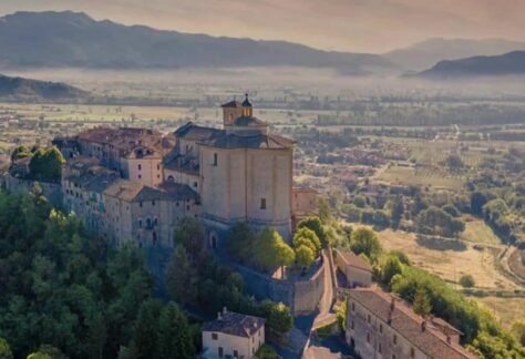 panorama di Contigliano - Facebook @comunecontigliano