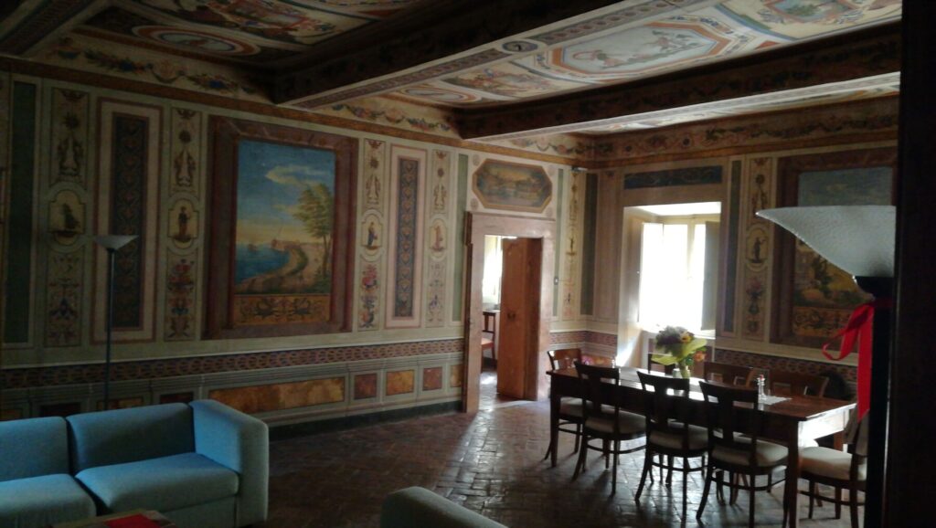 Palazzo Pelliccioni, interno - retedimorestorichelazio.it