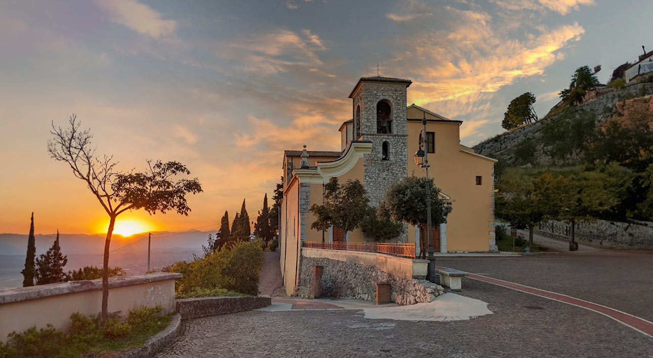 Chiesa di Santa Maria Assunta e San Bernardo - comune.roccadarce.fr.it