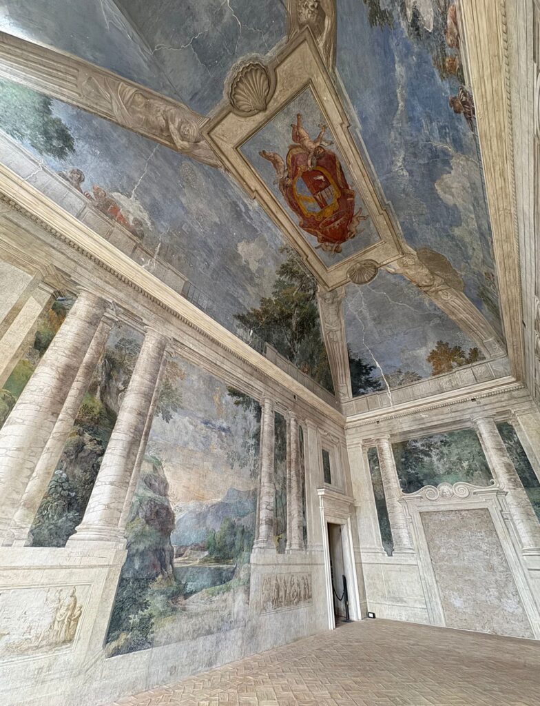 Palazzo Doria Pamphilj, Salone del Principe - Facebook @proloco.valmontone