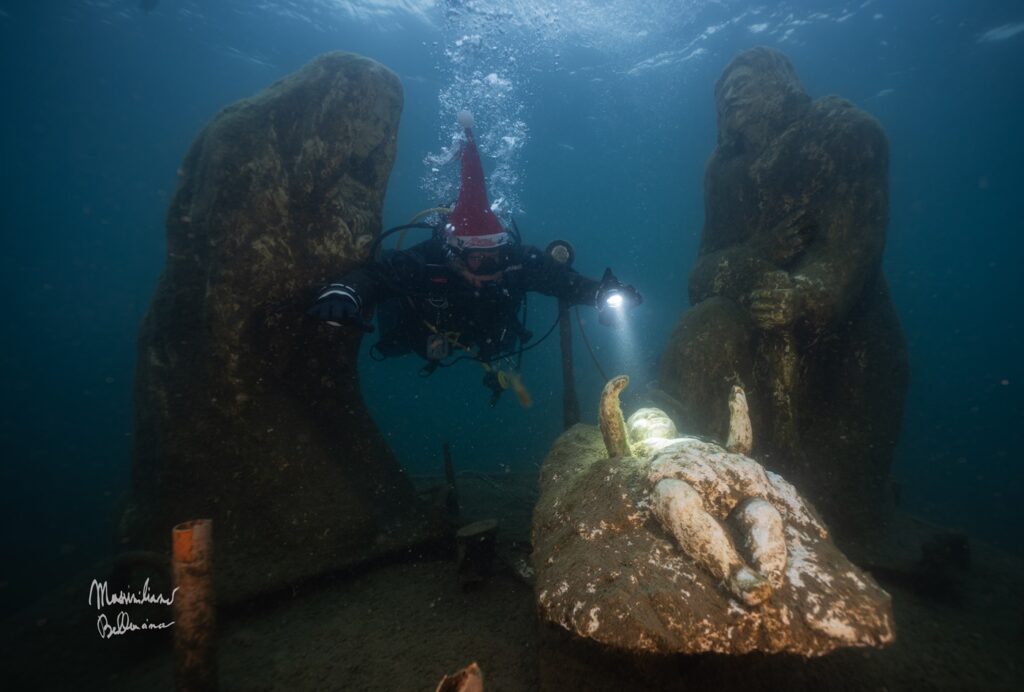 Presepe Subacqueo nel lago di Bolsena a Capodimonte - foto di Massimiliano Bellacima @Comune di Capodimonte