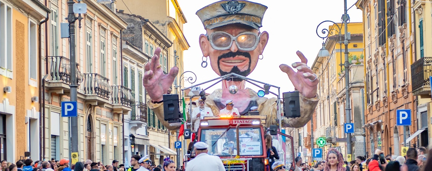 Carnevale Storico del Liri 1 - Facebook @Sora Città del Carnevale Storico