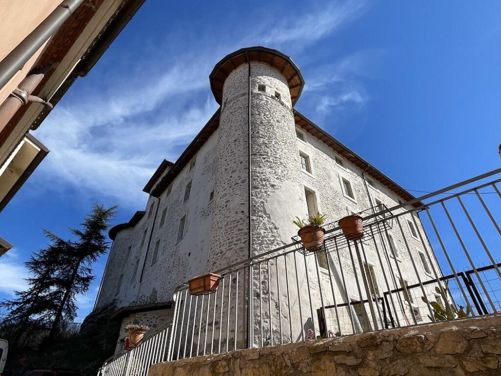 Castello Colonna Pelagallo - comune.riofreddo.rm.it