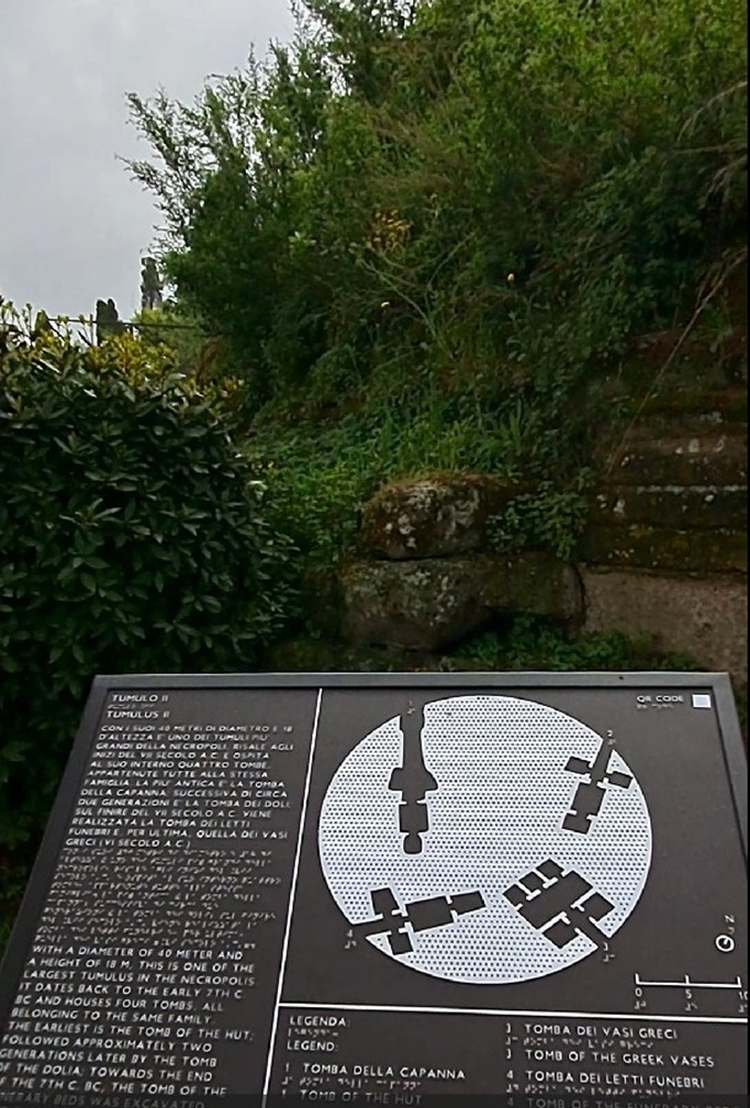 i pannelli tattili nella Necropoli della Banditaccia