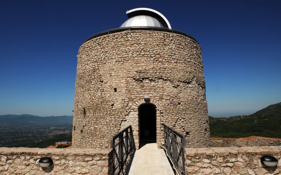 SMuRC di Rocca di Cave tra stelle e dinosauri