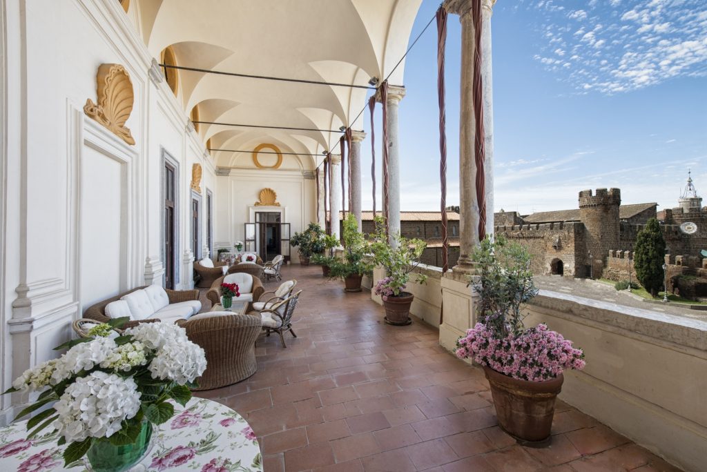 Palazzo Ruspoli, terrazza affacciata sul Museo Etrusco - retedimorestorichelazio.it