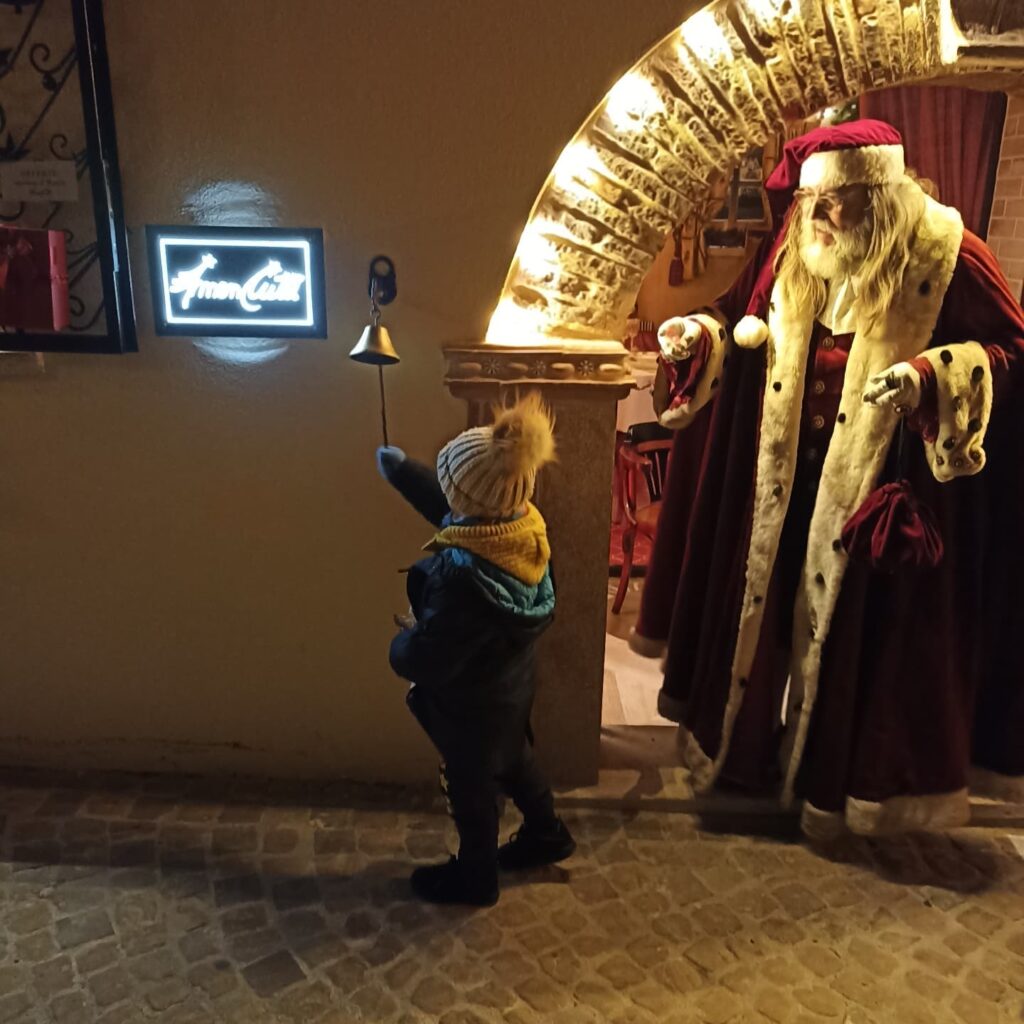 AmenCutti, il Museo del Natale - Facebook @AmenCutti