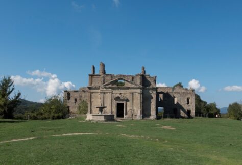 i ruderi dell'Antica Monterano - retedimorestorichelazio.it