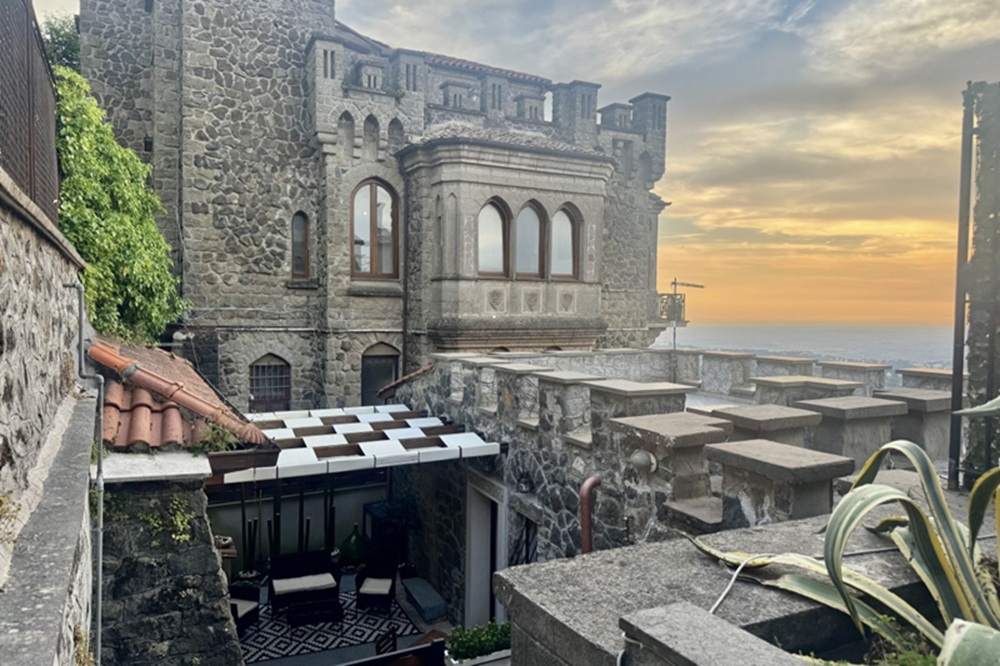 Castello De Farro a Rocca di Papa - foto @castelliromaniliving.it
