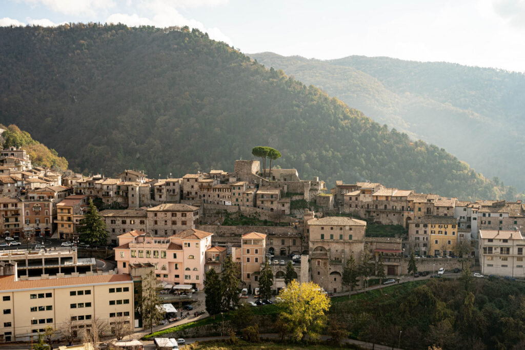 Castello Baronale Alto, vista panoramica - retedimorestorichelazio.it