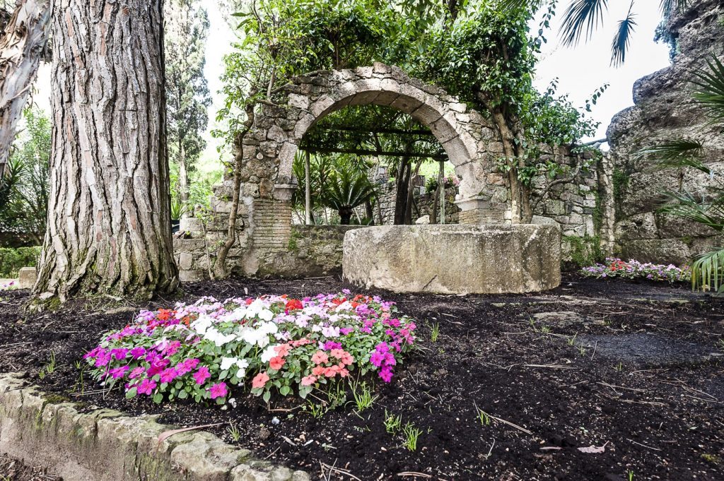 Villa di Marco Emilio Scauro e Torre dei Molini, giardino - retedimorestorichelazio.it