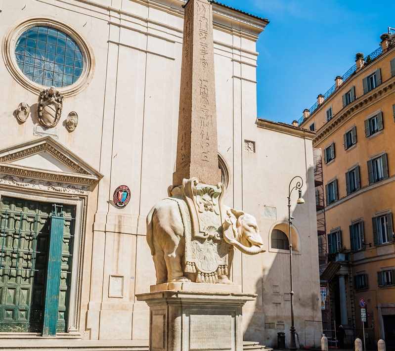 Esterno Basilica Santa Maria della Minerva a Roma - Foto @ santamariadellaminerva.it